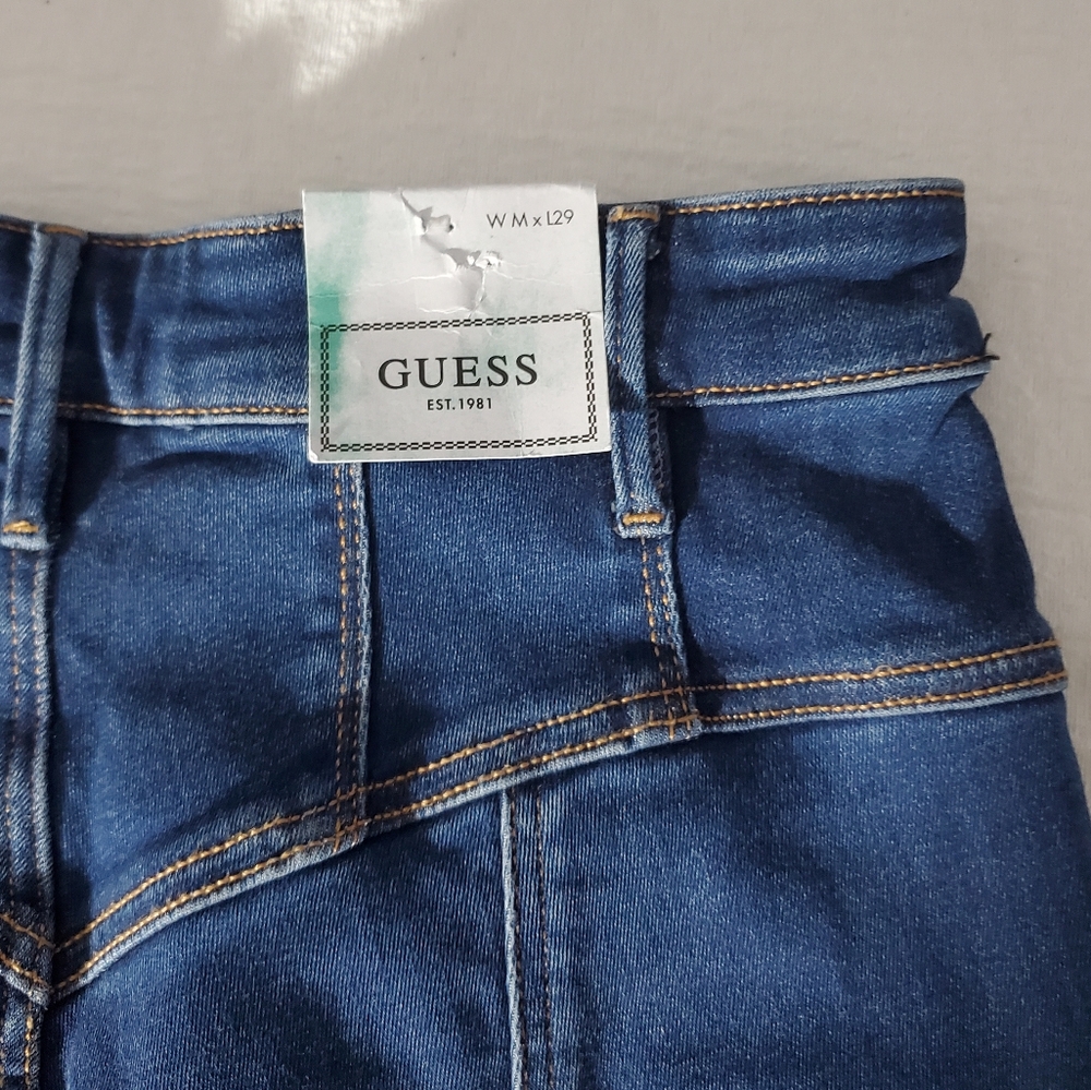 GUESS Jeanologia Retro High Rise V-Yoke Denim Jeans NWT - Picture 7 of 15